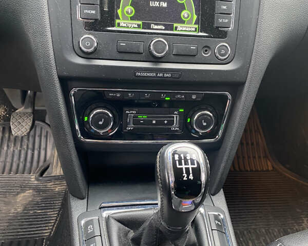 Чорний Шкода Суперб, об'ємом двигуна 1.6 л та пробігом 250 тис. км за 9200 $, фото 8 на Automoto.ua