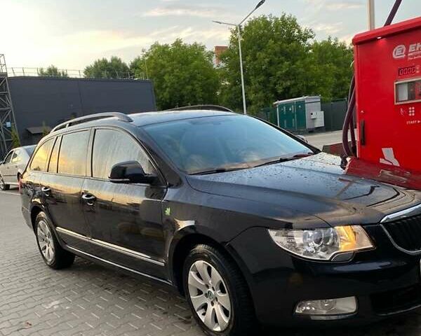 Черный Шкода Суперб, объемом двигателя 1.6 л и пробегом 245 тыс. км за 9400 $, фото 3 на Automoto.ua