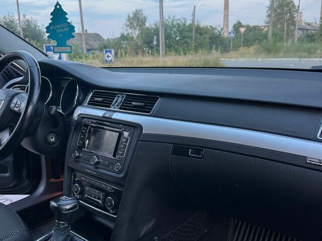 Чорний Шкода Суперб, об'ємом двигуна 2 л та пробігом 335 тис. км за 5599 $, фото 6 на Automoto.ua
