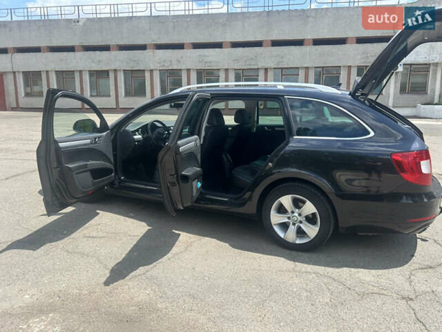 Черный Шкода Суперб, объемом двигателя 1.6 л и пробегом 307 тыс. км за 9900 $, фото 8 на Automoto.ua