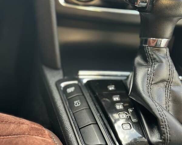 Черный Шкода Суперб, объемом двигателя 1.8 л и пробегом 194 тыс. км за 10600 $, фото 20 на Automoto.ua