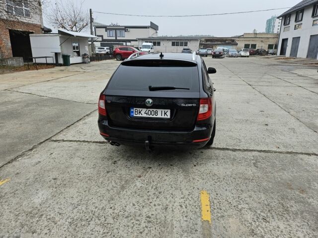 Черный Шкода Суперб, объемом двигателя 2 л и пробегом 310 тыс. км за 11750 $, фото 3 на Automoto.ua