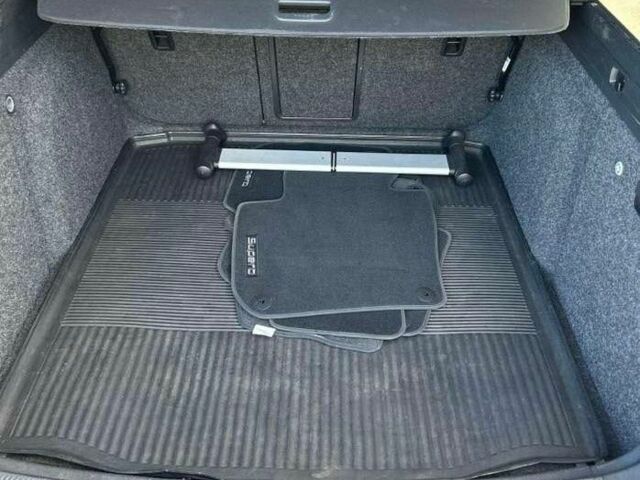 Чорний Шкода Суперб, об'ємом двигуна 2 л та пробігом 280 тис. км за 7300 $, фото 8 на Automoto.ua