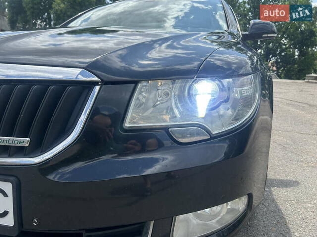 Черный Шкода Суперб, объемом двигателя 1.6 л и пробегом 307 тыс. км за 9900 $, фото 3 на Automoto.ua