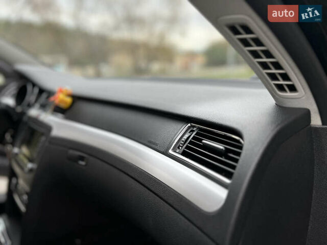 Черный Шкода Суперб, объемом двигателя 2 л и пробегом 280 тыс. км за 10799 $, фото 59 на Automoto.ua