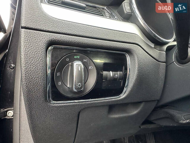 Черный Шкода Суперб, объемом двигателя 1.6 л и пробегом 209 тыс. км за 10500 $, фото 19 на Automoto.ua