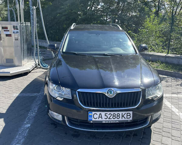 Черный Шкода Суперб, объемом двигателя 2 л и пробегом 253 тыс. км за 11000 $, фото 10 на Automoto.ua