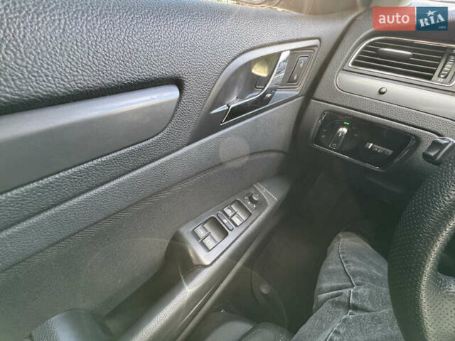 Чорний Шкода Суперб, об'ємом двигуна 2 л та пробігом 212 тис. км за 11300 $, фото 18 на Automoto.ua