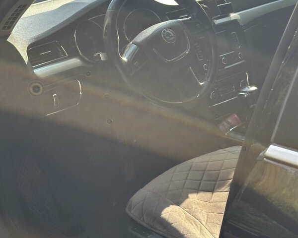 Чорний Шкода Суперб, об'ємом двигуна 1.97 л та пробігом 341 тис. км за 11000 $, фото 28 на Automoto.ua