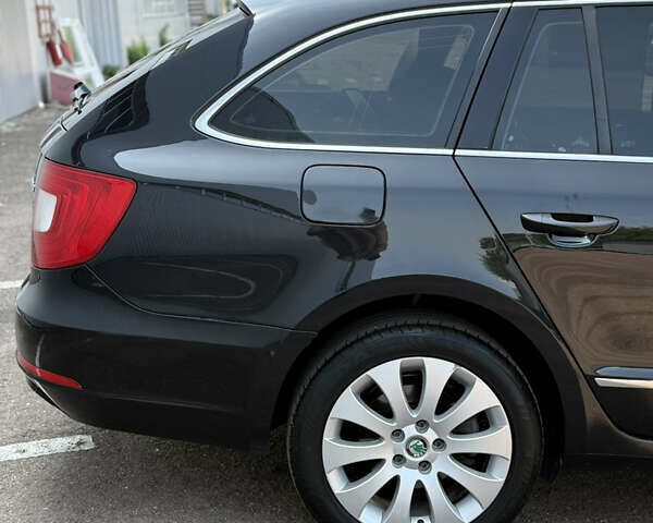 Чорний Шкода Суперб, об'ємом двигуна 1.97 л та пробігом 333 тис. км за 14200 $, фото 6 на Automoto.ua