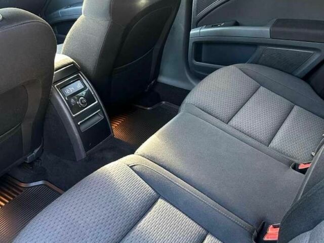 Чорний Шкода Суперб, об'ємом двигуна 2 л та пробігом 280 тис. км за 7300 $, фото 12 на Automoto.ua