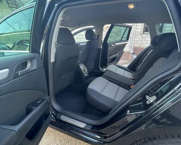 Черный Шкода Суперб, объемом двигателя 1.6 л и пробегом 235 тыс. км за 9200 $, фото 8 на Automoto.ua