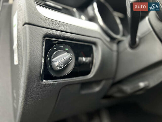 Черный Шкода Суперб, объемом двигателя 2 л и пробегом 280 тыс. км за 10799 $, фото 51 на Automoto.ua