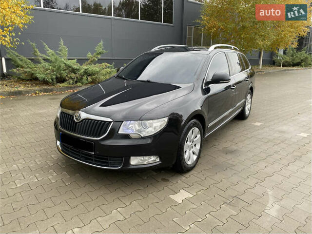 Шкода Суперб 2012 у Белой Церкве на Automoto.ua Чорний Шкода Суперб, об'ємом двигуна 1.8 л та пробігом 248 тис. км за 8500 $, фото 1 на Automoto.ua