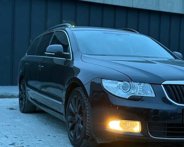 Черный Шкода Суперб, объемом двигателя 2 л и пробегом 278 тыс. км за 11700 $, фото 3 на Automoto.ua