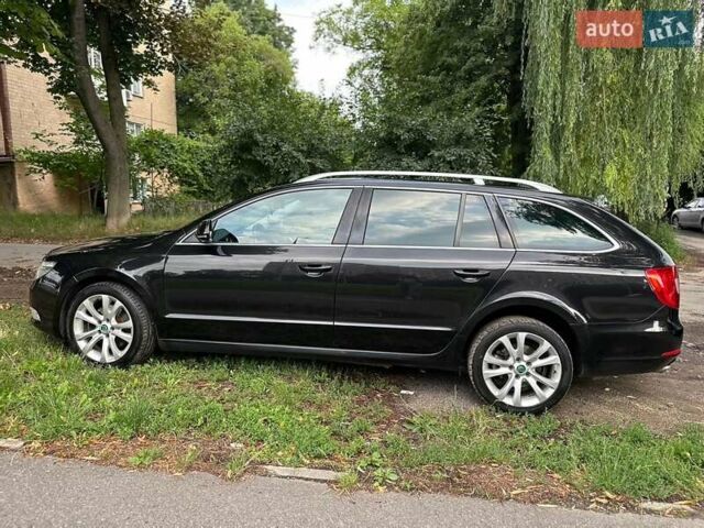 Чорний Шкода Суперб, об'ємом двигуна 2 л та пробігом 237 тис. км за 12500 $, фото 3 на Automoto.ua