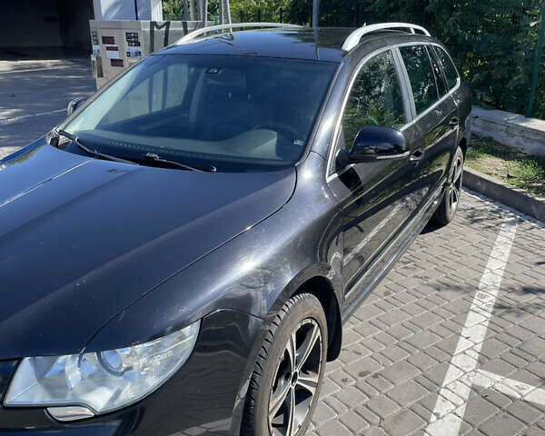 Черный Шкода Суперб, объемом двигателя 2 л и пробегом 253 тыс. км за 11000 $, фото 1 на Automoto.ua