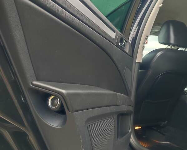 Черный Шкода Суперб, объемом двигателя 1.6 л и пробегом 318 тыс. км за 9500 $, фото 12 на Automoto.ua