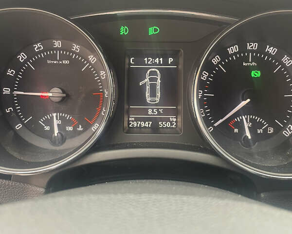 Чорний Шкода Суперб, об'ємом двигуна 2 л та пробігом 298 тис. км за 12500 $, фото 9 на Automoto.ua