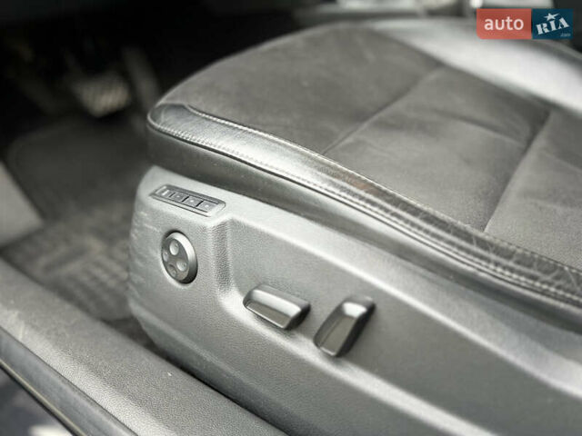 Черный Шкода Суперб, объемом двигателя 2 л и пробегом 280 тыс. км за 10799 $, фото 50 на Automoto.ua