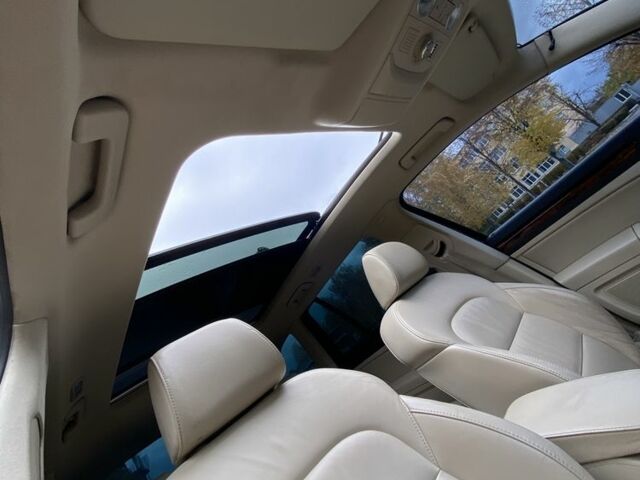 Шкода Суперб 2012 у Белой Церкве на Automoto.ua Чорний Шкода Суперб, об'ємом двигуна 1.8 л та пробігом 248 тис. км за 8500 $, фото 17 на Automoto.ua