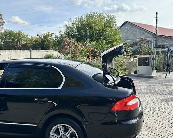 Черный Шкода Суперб, объемом двигателя 1.8 л и пробегом 194 тыс. км за 10600 $, фото 7 на Automoto.ua