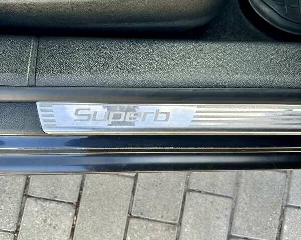 Черный Шкода Суперб, объемом двигателя 1.8 л и пробегом 194 тыс. км за 10600 $, фото 18 на Automoto.ua