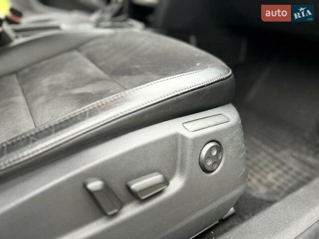 Черный Шкода Суперб, объемом двигателя 2 л и пробегом 280 тыс. км за 10799 $, фото 60 на Automoto.ua