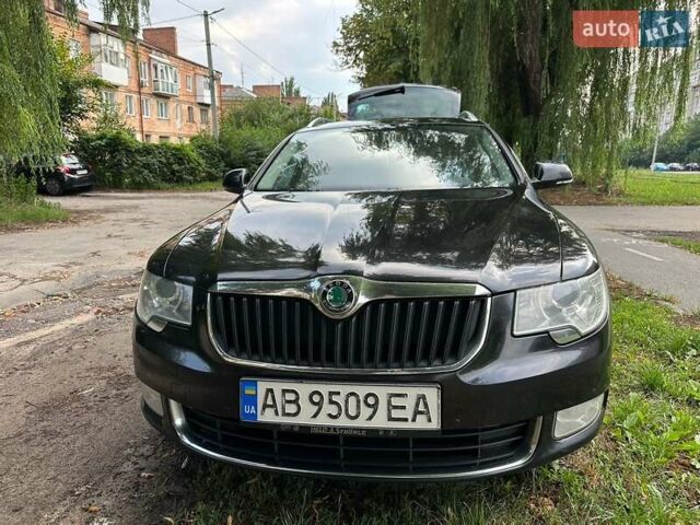 Чорний Шкода Суперб, об'ємом двигуна 2 л та пробігом 237 тис. км за 12500 $, фото 1 на Automoto.ua