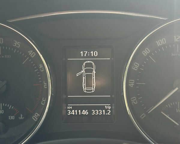 Чорний Шкода Суперб, об'ємом двигуна 1.97 л та пробігом 341 тис. км за 11000 $, фото 49 на Automoto.ua