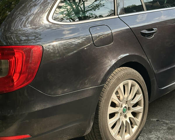Чорний Шкода Суперб, об'ємом двигуна 1.97 л та пробігом 341 тис. км за 11000 $, фото 24 на Automoto.ua