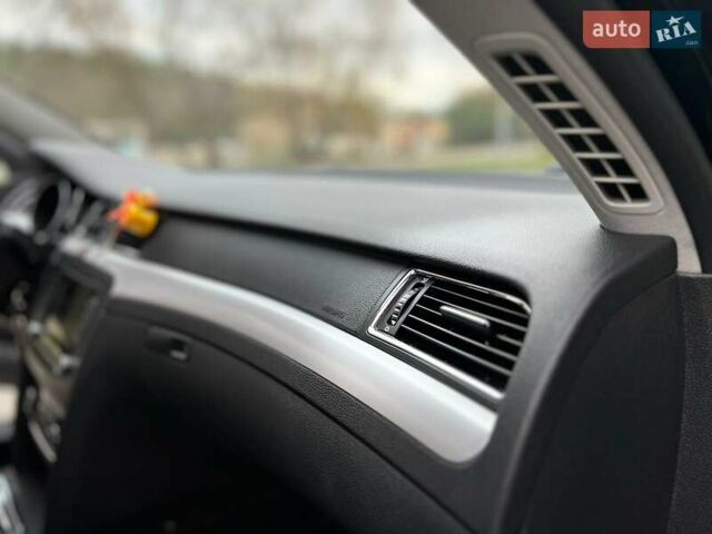 Чорний Шкода Суперб, об'ємом двигуна 2 л та пробігом 280 тис. км за 10799 $, фото 47 на Automoto.ua