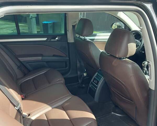 Черный Шкода Суперб, объемом двигателя 1.6 л и пробегом 301 тыс. км за 8600 $, фото 17 на Automoto.ua