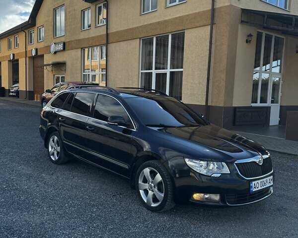 Чорний Шкода Суперб, об'ємом двигуна 2 л та пробігом 270 тис. км за 10500 $, фото 2 на Automoto.ua