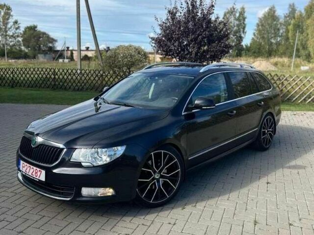 Чорний Шкода Суперб, об'ємом двигуна 2 л та пробігом 280 тис. км за 7300 $, фото 2 на Automoto.ua