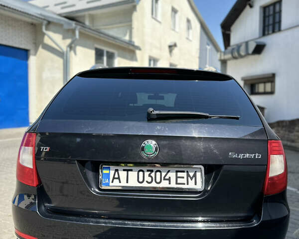 Черный Шкода Суперб, объемом двигателя 2 л и пробегом 340 тыс. км за 11000 $, фото 9 на Automoto.ua