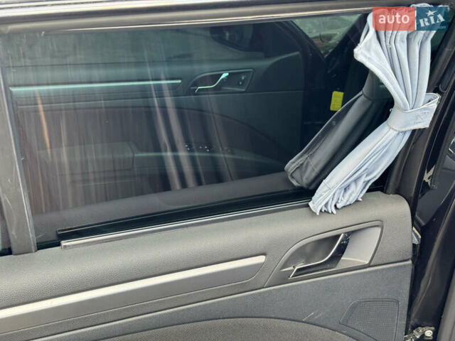 Чорний Шкода Суперб, об'ємом двигуна 2 л та пробігом 212 тис. км за 11300 $, фото 27 на Automoto.ua