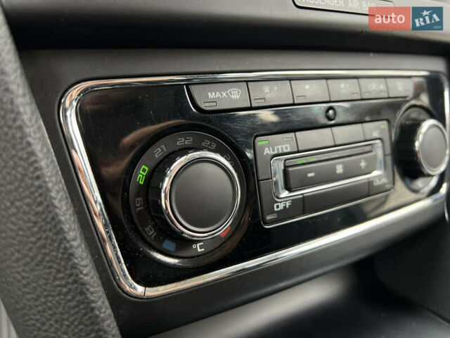 Черный Шкода Суперб, объемом двигателя 2 л и пробегом 280 тыс. км за 10799 $, фото 55 на Automoto.ua