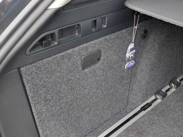 Черный Шкода Суперб, объемом двигателя 1.6 л и пробегом 239 тыс. км за 10800 $, фото 5 на Automoto.ua