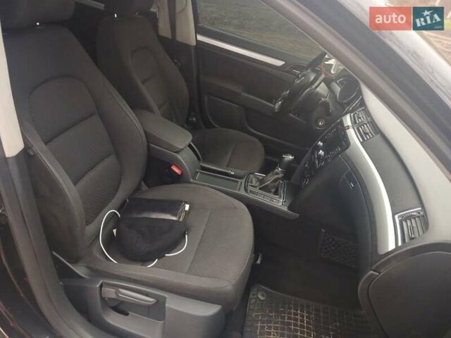 Черный Шкода Суперб, объемом двигателя 1.6 л и пробегом 322 тыс. км за 10900 $, фото 17 на Automoto.ua