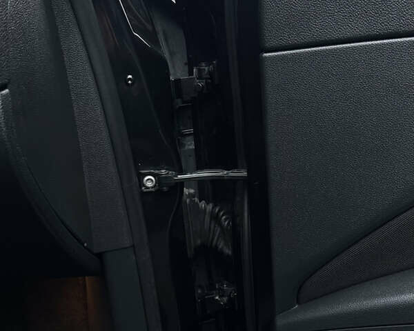 Черный Шкода Суперб, объемом двигателя 2 л и пробегом 358 тыс. км за 12000 $, фото 33 на Automoto.ua