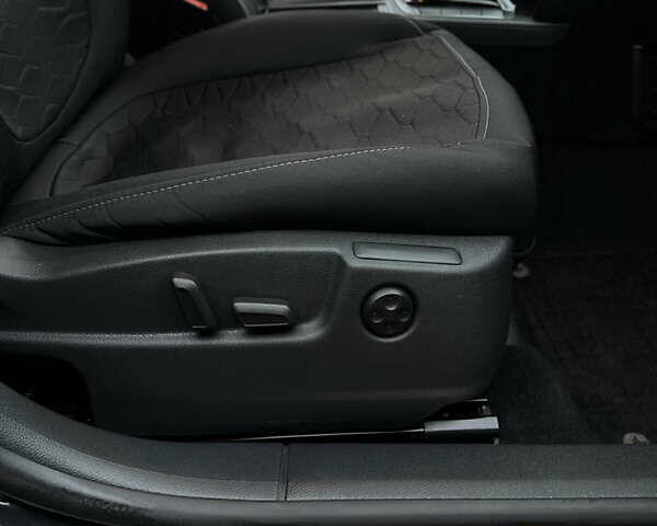 Черный Шкода Суперб, объемом двигателя 2 л и пробегом 358 тыс. км за 12000 $, фото 24 на Automoto.ua