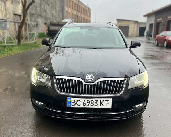Черный Шкода Суперб, объемом двигателя 2 л и пробегом 298 тыс. км за 13700 $, фото 2 на Automoto.ua