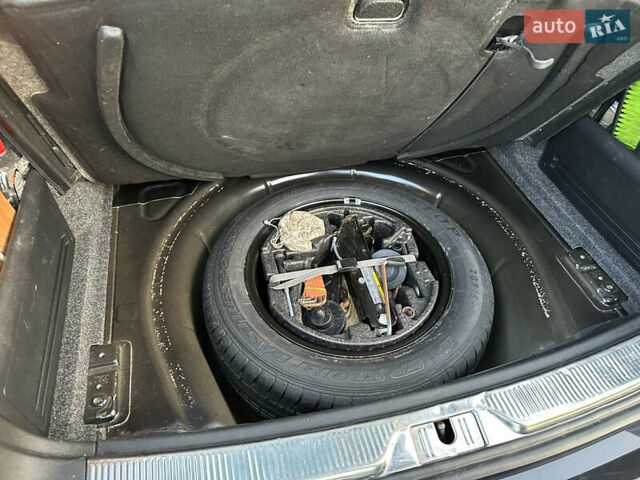 Черный Шкода Суперб, объемом двигателя 2 л и пробегом 290 тыс. км за 12990 $, фото 31 на Automoto.ua