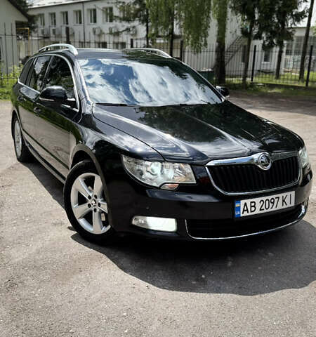 Черный Шкода Суперб, объемом двигателя 2 л и пробегом 295 тыс. км за 11000 $, фото 1 на Automoto.ua