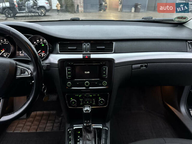 Черный Шкода Суперб, объемом двигателя 2 л и пробегом 358 тыс. км за 12000 $, фото 19 на Automoto.ua