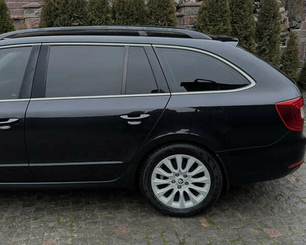 Черный Шкода Суперб, объемом двигателя 2 л и пробегом 358 тыс. км за 12000 $, фото 2 на Automoto.ua