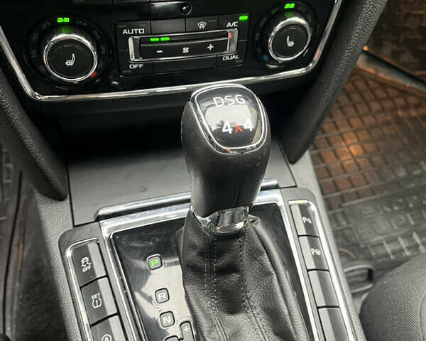 Черный Шкода Суперб, объемом двигателя 2 л и пробегом 298 тыс. км за 13700 $, фото 13 на Automoto.ua