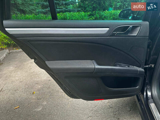 Черный Шкода Суперб, объемом двигателя 2 л и пробегом 321 тыс. км за 13290 $, фото 18 на Automoto.ua
