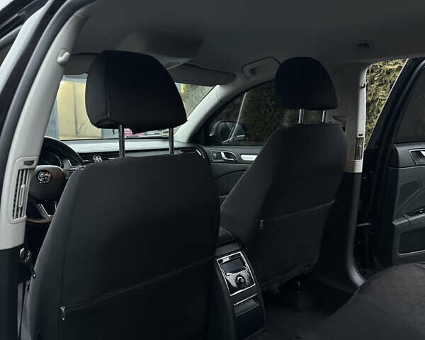 Черный Шкода Суперб, объемом двигателя 2 л и пробегом 358 тыс. км за 12000 $, фото 29 на Automoto.ua